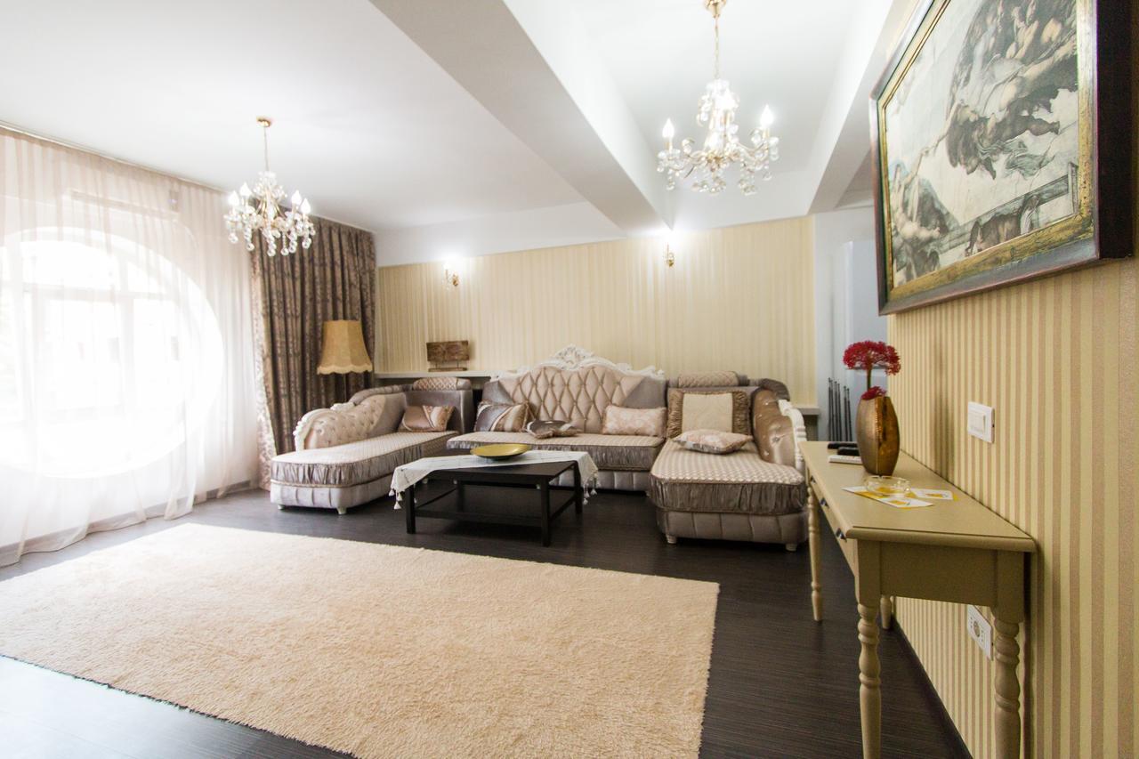 Hotel Jolie Apartments Galaţi Extérieur photo